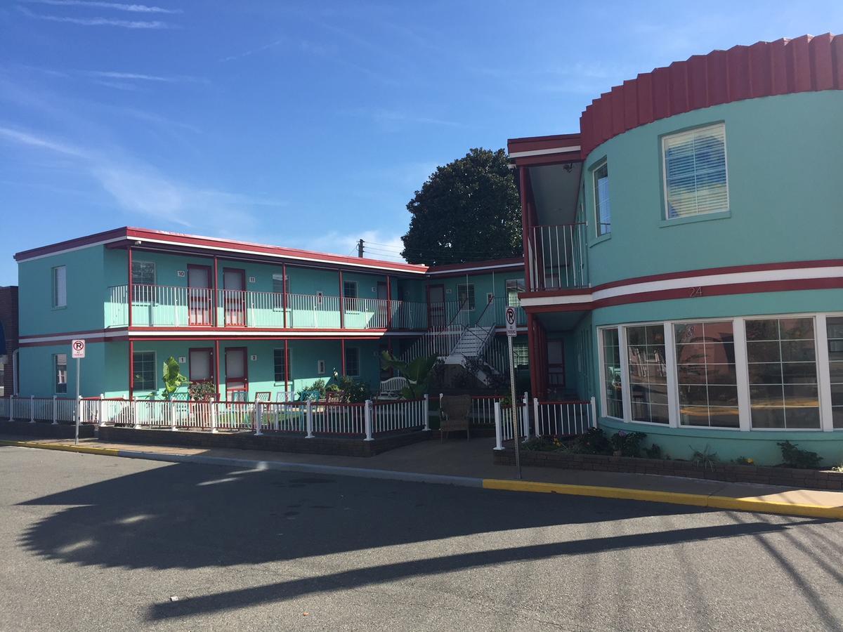 Riverview Inn 科洛尼尔比奇 外观 照片