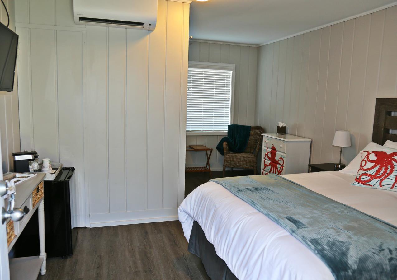 Riverview Inn 科洛尼尔比奇 外观 照片